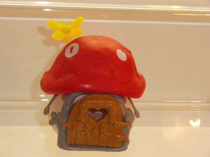 Schlumpfhaus klein 4.0011 Dach rot CE-Zeichen Schlumpfhaus klein 4.0011 Dach rot CE-Zeichen