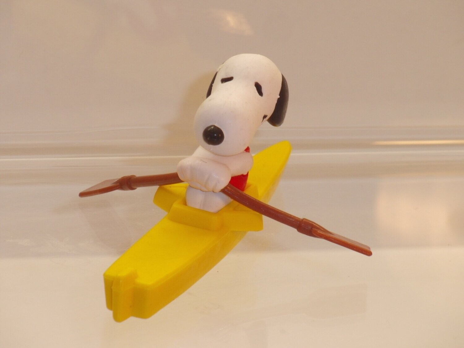 Snoopy/Peanuts: Schleich 2. Serie ab 80er Jahre: Snoopy im Ruderboot