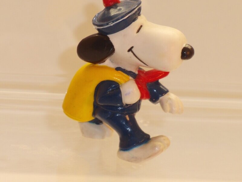 Snoopy/Peanuts: Schleich 2. Serie ab 80er Jahre: Snoopy als Seemann Snoopy/Peanuts: Schleich 2. Serie ab 80er Jahre: Snoopy als Seemann