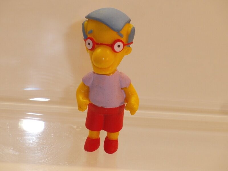 The Simpsons: Greetings from Springfield ab 2006: Milhouse van Houten The Simpsons: Greetings from Springfield ab 2006: Milhouse van Houten