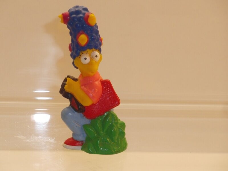 The Simpsons: Burger King 1990: Marge mit Fernglas The Simpsons: Burger King 1990: Marge mit Fernglas