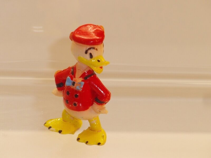 Disney Donald Duck: Heimo 60er Jahre: Donald, Jacke rot, Mütze rot Disney Donald Duck: Heimo 60er Jahre: Donald, Jacke rot, Mütze rot