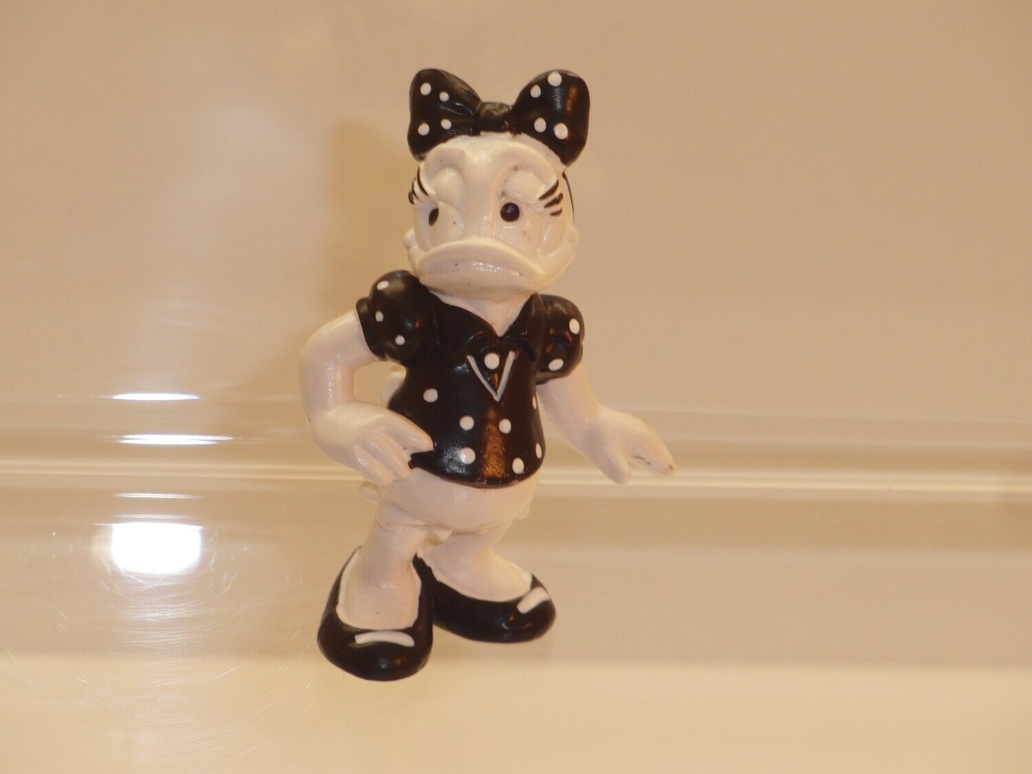 Disney Daisy Duck: Bully 80er Jahre: Classic Daisy schwarz/weiß