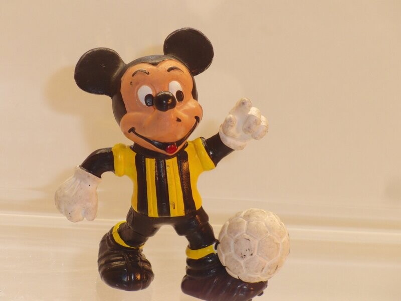Disney: Micky Maus: Comics Spain 80er Jahre:  Micky als Fußballer, Trikot gelb/schwarz