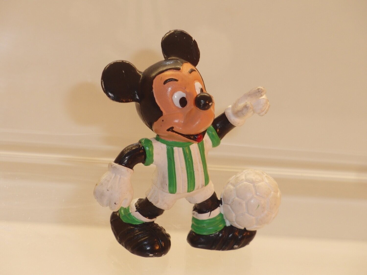 Disney: Micky Maus: Comics Spain 80er Jahre:  Micky als Fußballer, Trikot weiß/grün