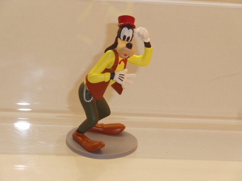 Disney: Goofy: Disney Store 90er/2000er Jahre: Goofy als Schaffner Disney: Goofy: Disney Store 90er/2000er Jahre: Goofy als Schaffner