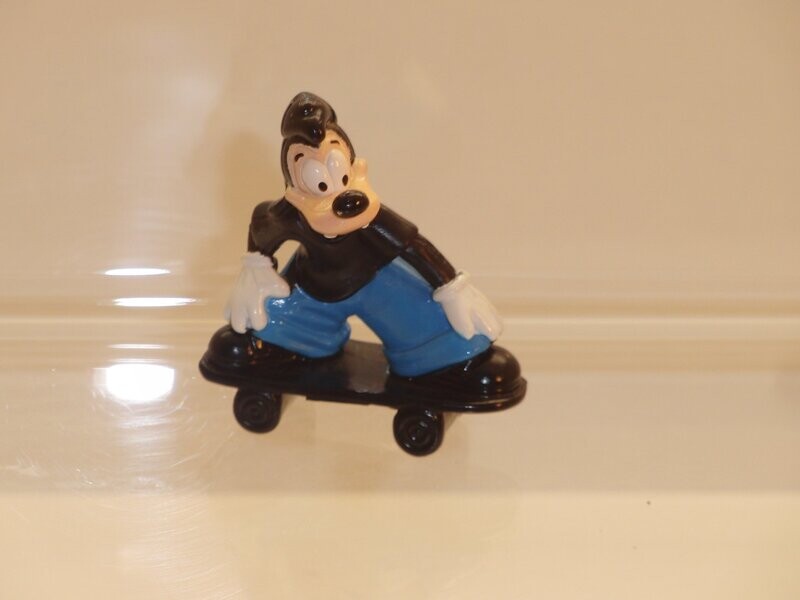 Disney: Goofy: Nestle 90er Jahre: Goofy der Film: Max Disney: Goofy: Nestle 90er Jahre: Goofy der Film: Max