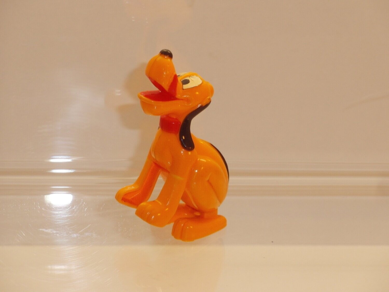 Disney: Pluto: Tomy 1977: Pluto als Aufzug-Figur