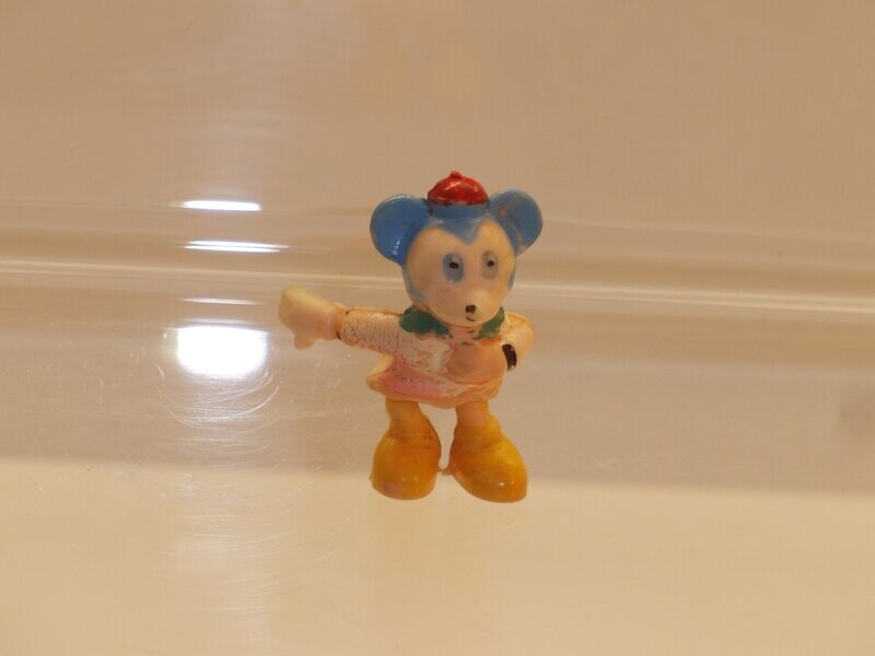 Disney:Heimo 60er Jahre: Mack oder Muck (Micky's Neffen); Kopf blau, Mütze rot Disney:Heimo 60er Jahre: Mack oder Muck (Micky's Neffen); Kopf blau, Mütze rot