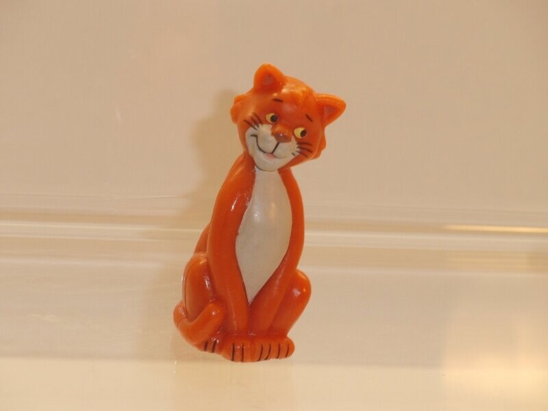 Disney's Aristocats: Tom O'Malley Disney's Aristocats: Tom O'Malley