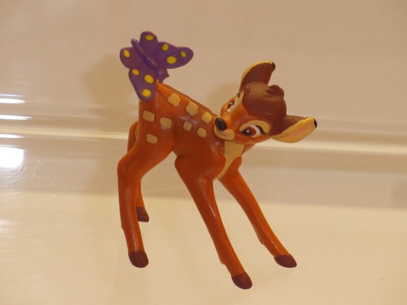 Disney's Bambi: Bully/Bullyland 2005: Bambi mit Schmetterling Disney's Bambi: Bully/Bullyland 2005: Bambi mit Schmetterling