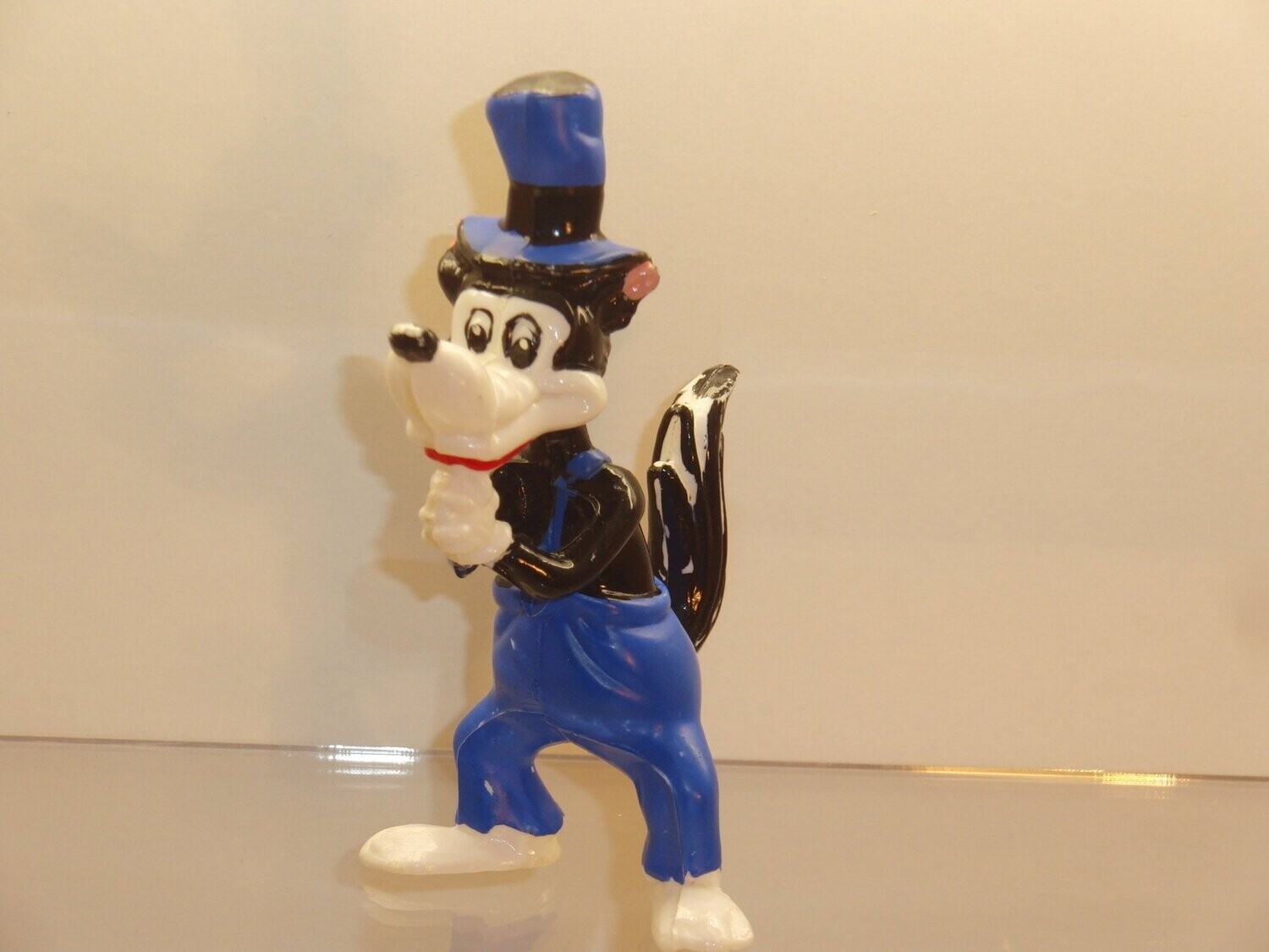 Disney's Drei kleine Schweinchen: Hopf 60er Jahre: Großer böser Wolf Hartplastik (Hohlfigur)