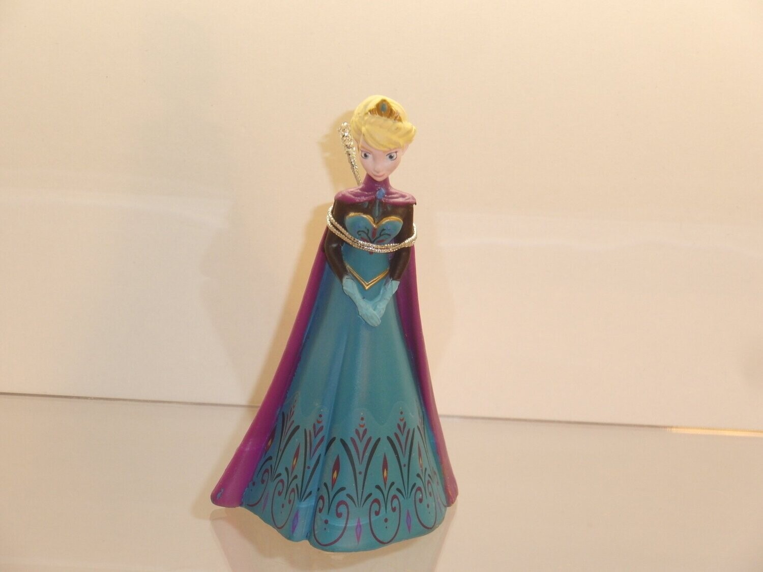 Disney's Frozen - Die Eiskönigin: Bullyland: Königin Elsa 12966