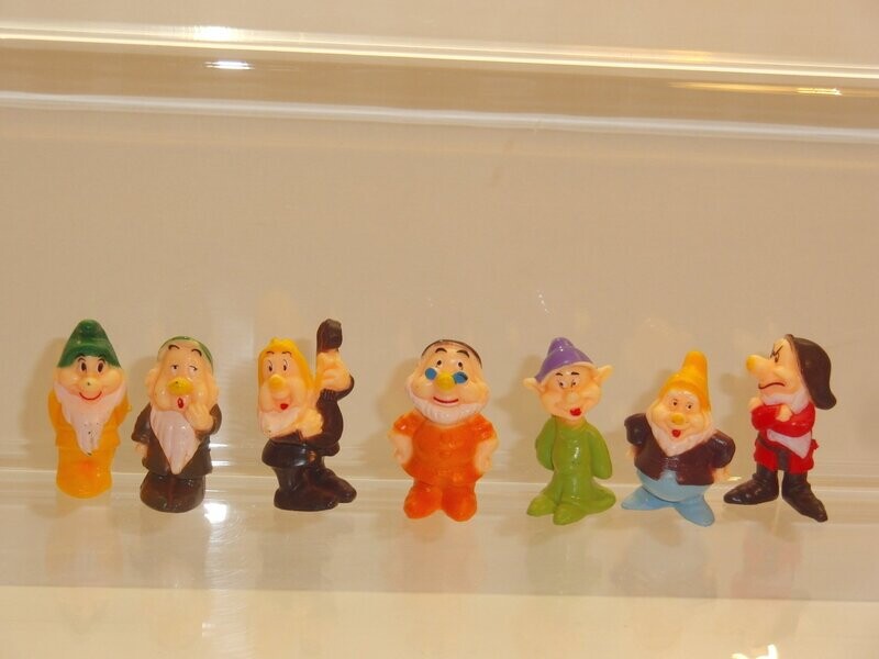 Disney's Schneewittchen: Die 7 Zwerge (7 Figuren) Disney's Schneewittchen: Die 7 Zwerge (7 Figuren)