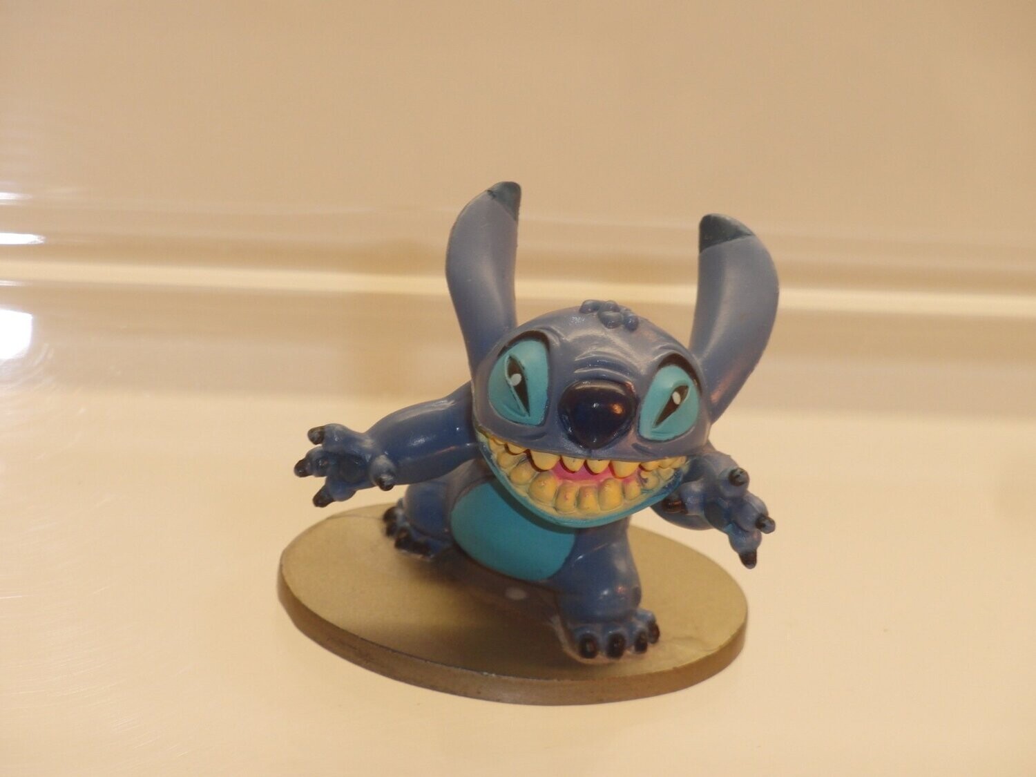 Disney's Lilo und Stitch: Disney Store: Stitch böse