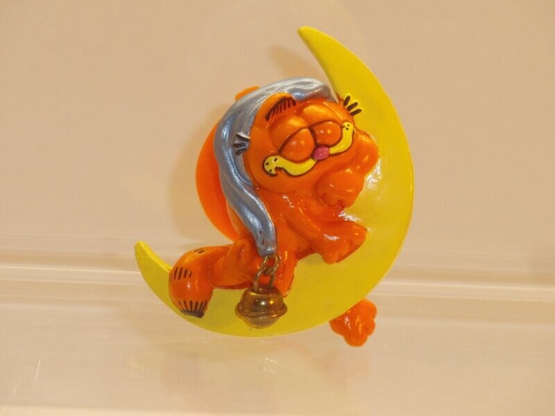 Garfield: Bully: Garfield auf Mond (Saugnapf-Figur) Garfield: Bully: Garfield auf Mond (Saugnapf-Figur)