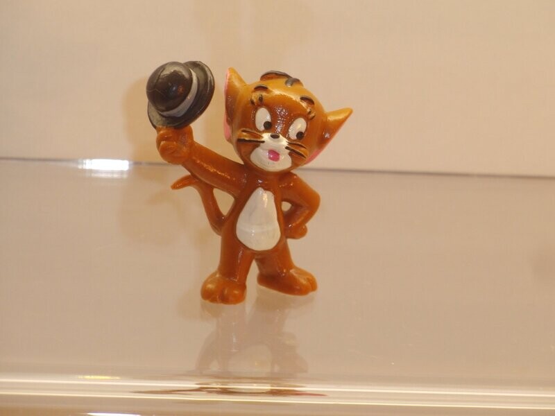 Tom & Jerry: Bully 80er Jahre: Jerry mit Hut Tom & Jerry: Bully 80er Jahre: Jerry mit Hut