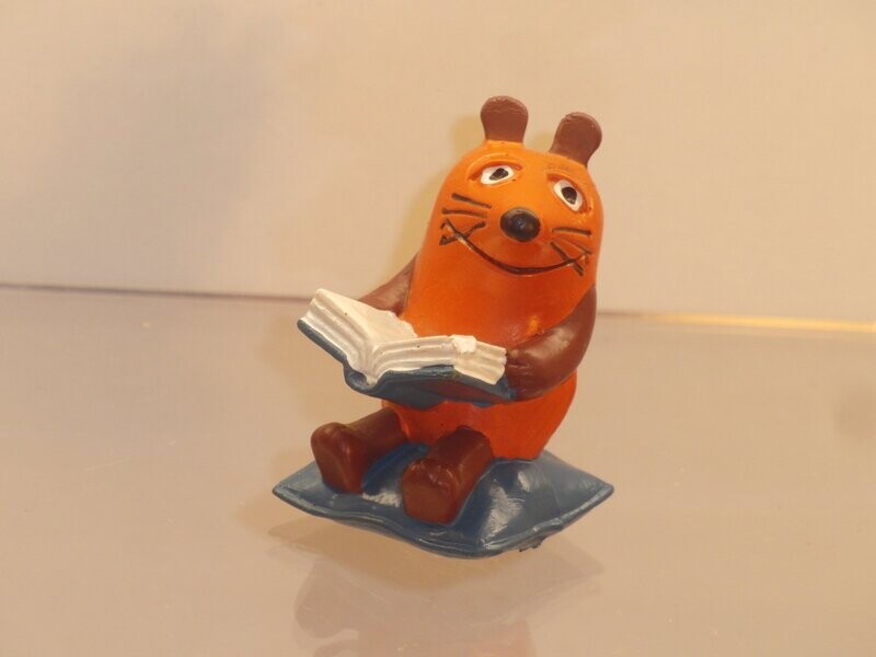 Die Sendung mit der Maus: Heimo 80er Jahre: Maus mit Buch Die Sendung mit der Maus: Heimo 80er Jahre: Maus mit Buch