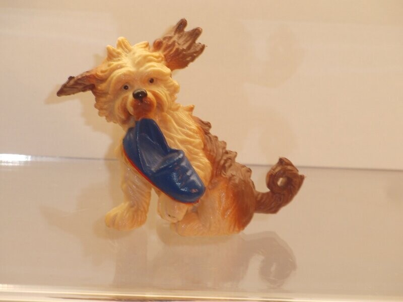 Boomer der Steuner: Schleich 1991: Boomer mit Schuh Boomer der Steuner: Schleich 1991: Boomer mit Schuh