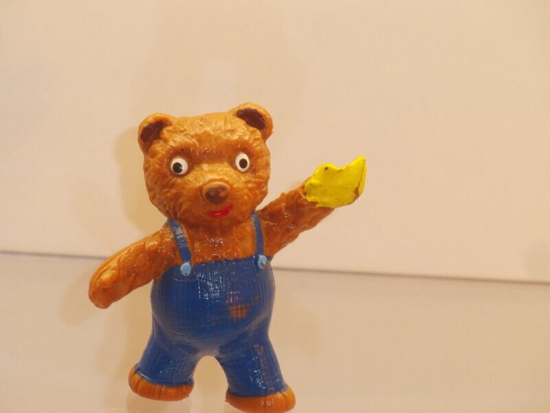 Kuschelbären: Schleich 1984: Bär mit Taschentuch, dunkle Hose Kuschelbären: Schleich 1984: Bär mit Taschentuch, dunkle Hose