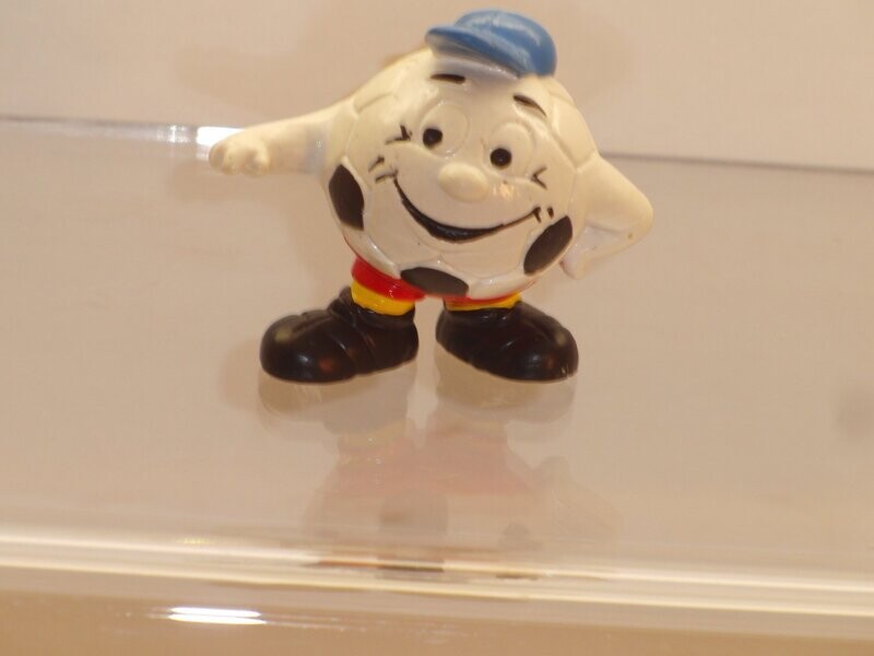 Werbefiguren: Fußball: Fußball-Figur von Bully Werbefiguren: Fußball: Fußball-Figur von Bully