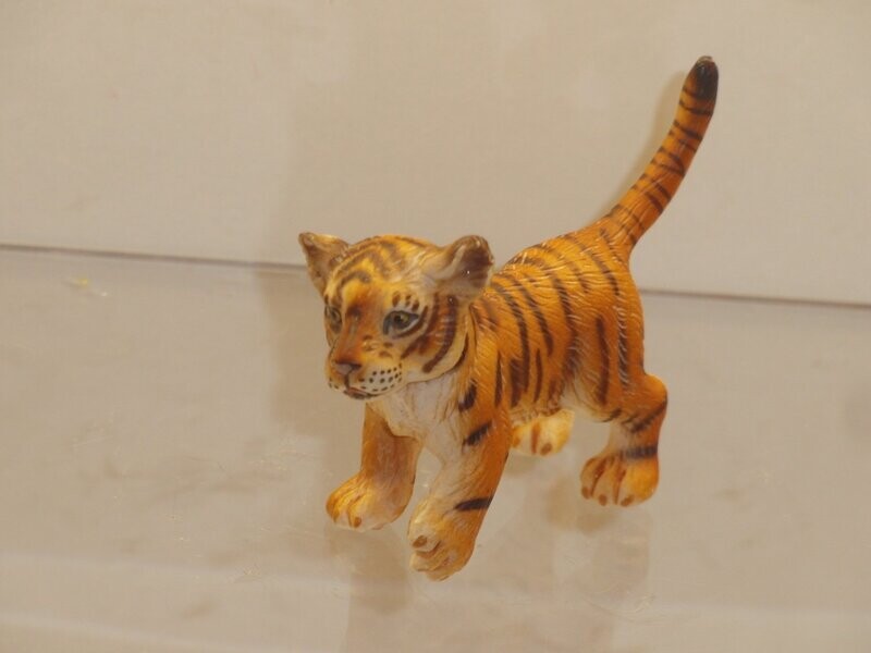 Schleich: 14319 Tigerbaby spielend Schleich: 14319 Tigerbaby spielend