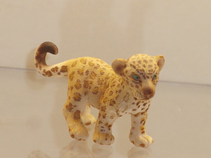 Schleich: 14399 Leopardenjunges Schleich: 14399 Leopardenjunges