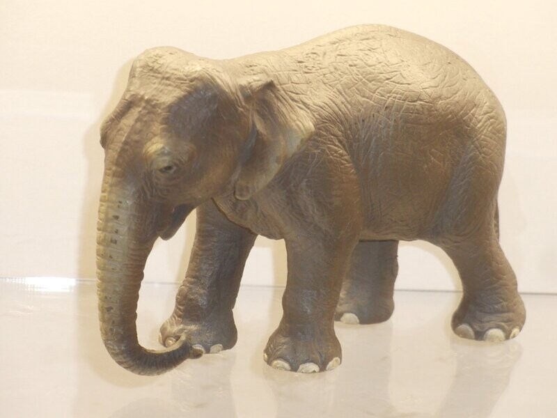 Schleich: 14344 Asiatische Elefantenkuh Schleich: 14344 Asiatische Elefantenkuh