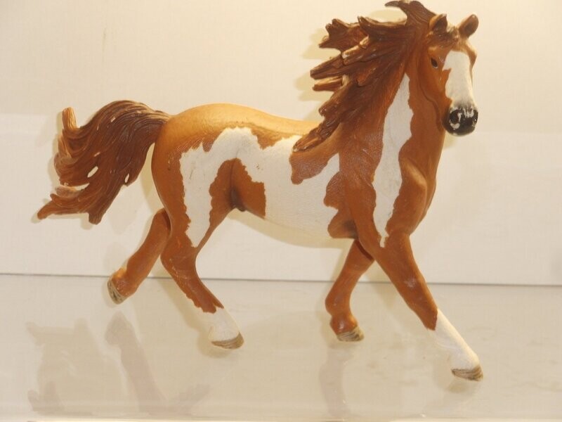 Schleich: 13794 Pinto Hengst