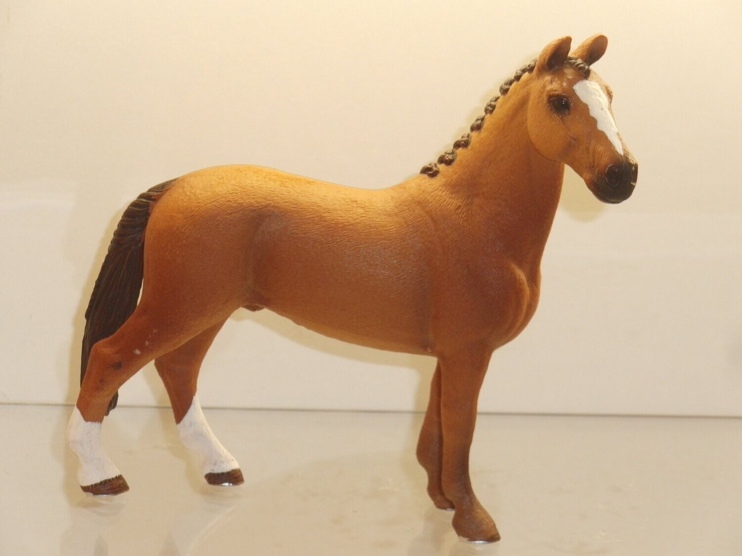 Schleich: 13837 Hannoveraner Wallach