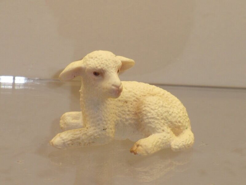 Schleich: 13284 Schäfchen liegend Schleich: 13284 Schäfchen liegend