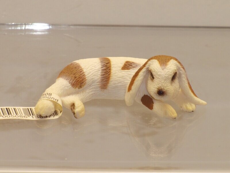 Schleich: 13697 Widderchen liegend mit Fähnchen Schleich: 13697 Widderchen liegend mit Fähnchen
