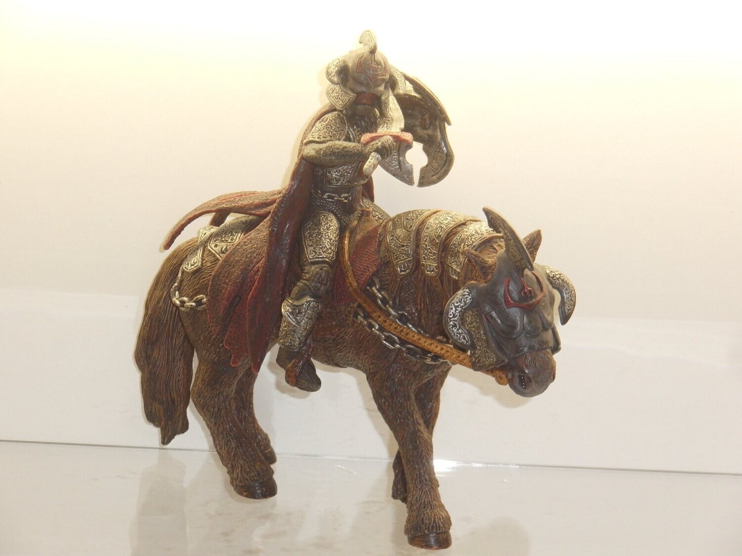 Schleich: 70059 Zahor auf Pferd