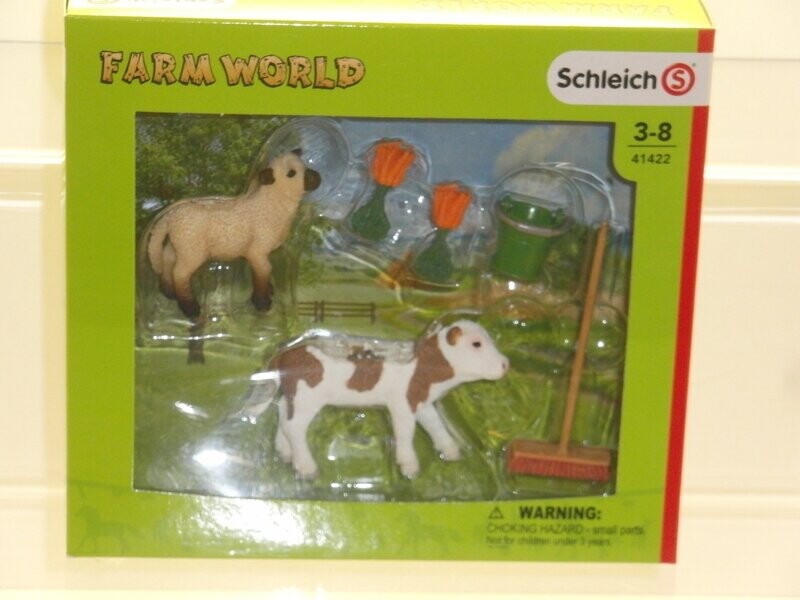 Schleich: 41422 Farm World Set Kälbchen und Lämmchen + Zubehör in Verpackung Schleich: 41422 Farm World Set Kälbchen und Lämmchen + Zubehör in Verpackung