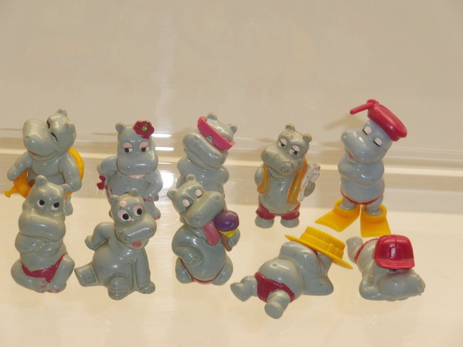 Wertvolle ü Ei Figuren Happy Hippo Ferrero Ü-Ei: 1988: Die Happy Hippos: kompletter Satz mit 10 Figuren