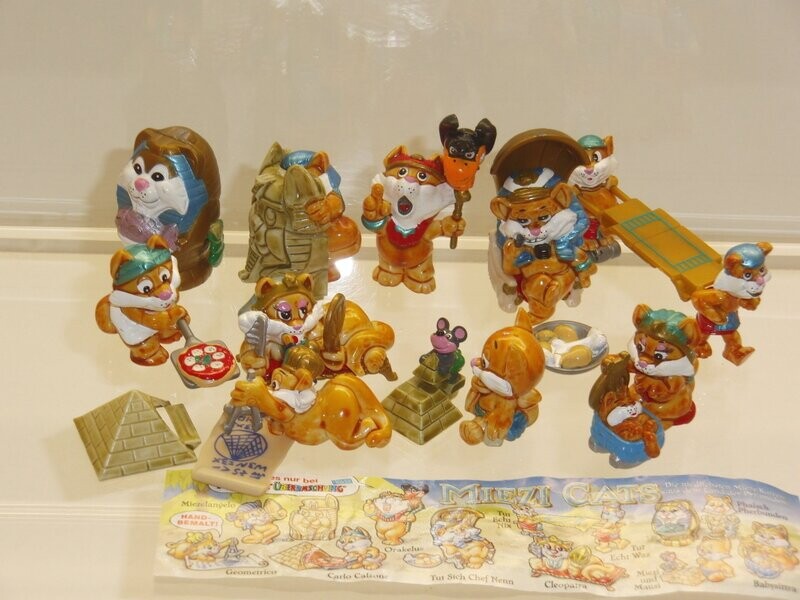 Ferrero Ü-Ei: 1998: Miezi Cats: kompletter Satz mit 10 Figuren mit 1 BPZ Ferrero Ü-Ei: 1998: Miezi Cats: kompletter Satz mit 10 Figuren mit 1 BPZ