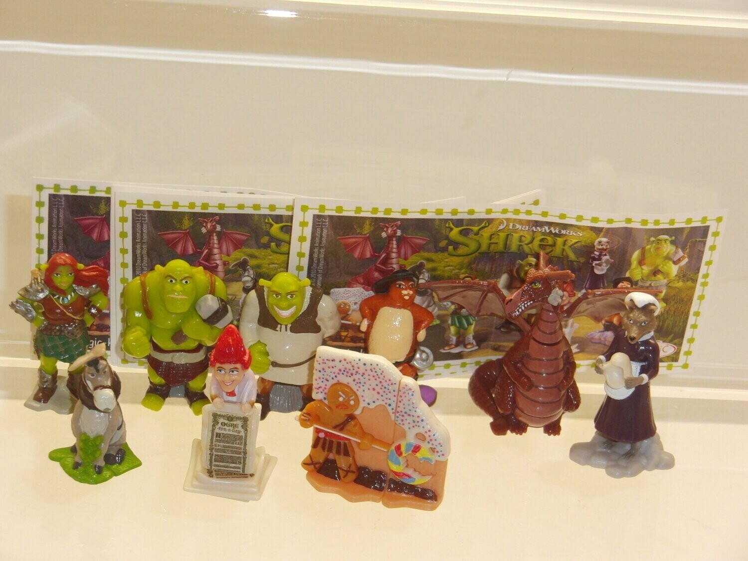 Ferrero Ü-Ei: 2009: Shrek 4:  kompletter Satz mit 9 Figuren mit allen BPZ