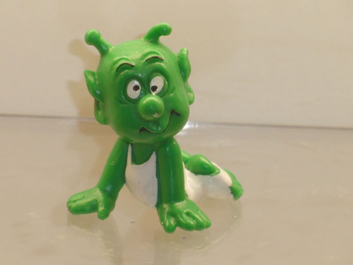 Sniks: 2. Serie: Bully 80er Jahre: Joker Snik knieend Sniks: 2. Serie: Bully 80er Jahre: Joker Snik knieend