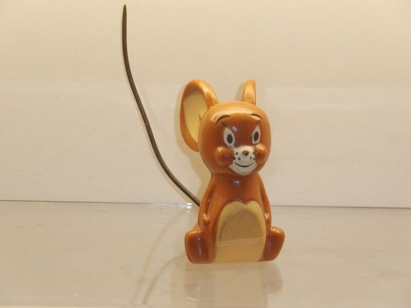 Tom & Jerry: 80er Jahre: Jerry als Rassel Tom & Jerry: 80er Jahre: Jerry als Rassel