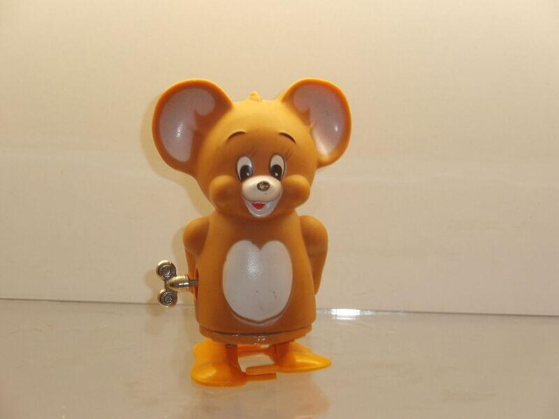 Tom & Jerry: 70er/80er Jahre: Jerry als Aufzug-Figur Tom & Jerry: 70er/80er Jahre: Jerry als Aufzug-Figur