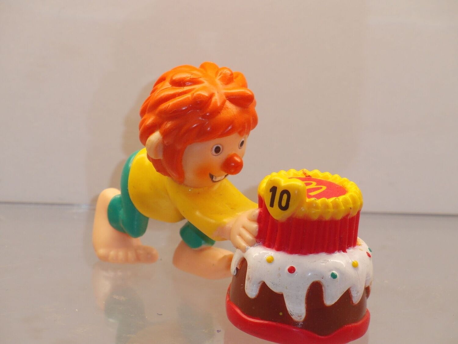 Pumuckl: Mc Donald's 1998: Pumuckl mit Torte