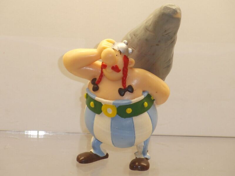 Asterix: Plastoy ab 1997: Obelix mit Hinkelstein (hellblau)