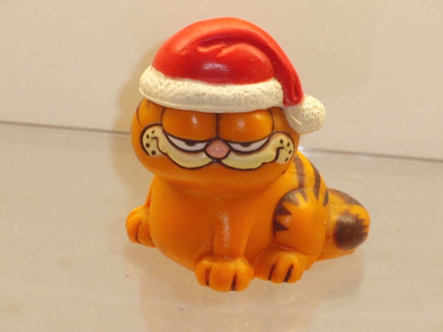 Garfield: Dakin Hong Kong 80er/90er Jahre: Garfield mit Weihnachtsmütze