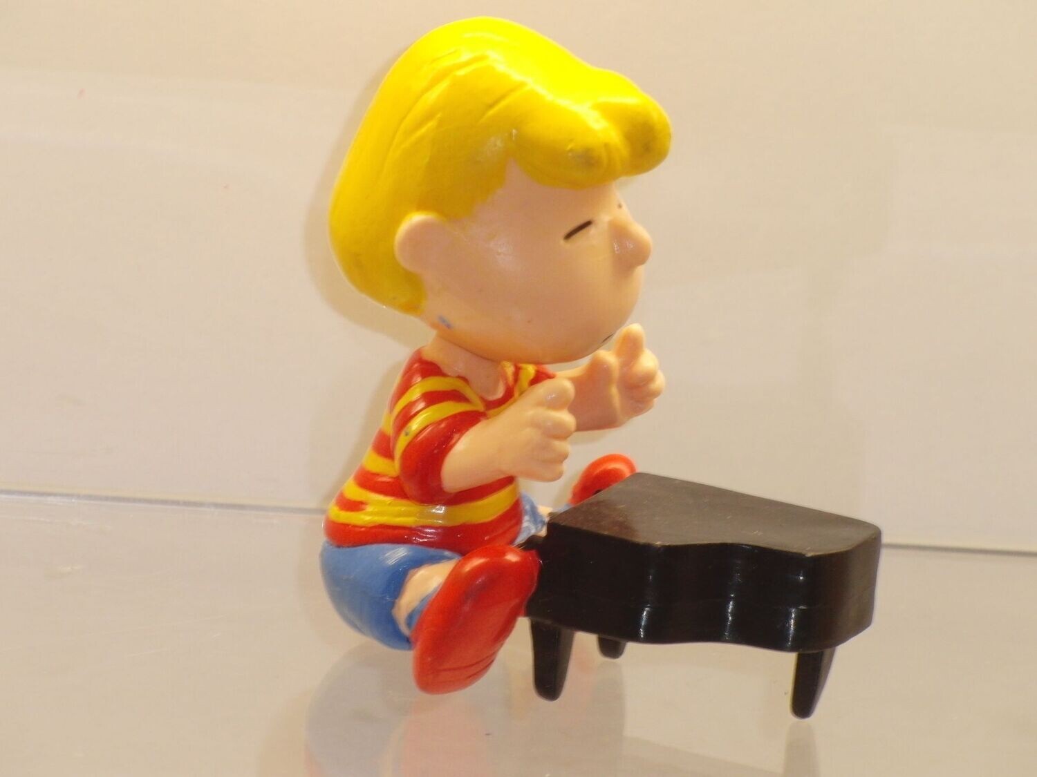 Snoopy/Peanuts Applause 90er Jahre Schröder mit Klavier