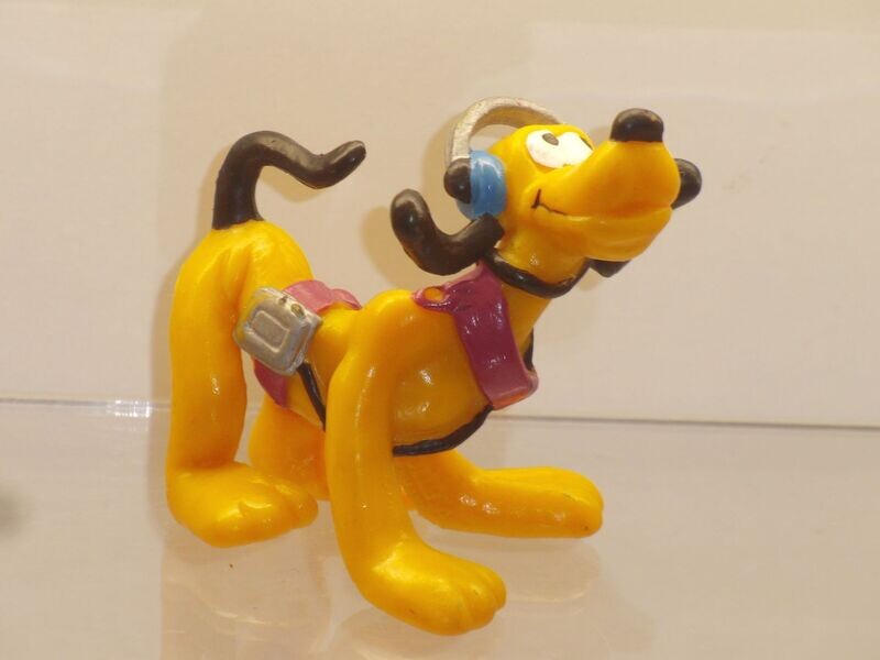 Disney: Pluto: Bully 1988: New Generation Pluto Disney: Pluto: Bully 1988: New Generation Pluto