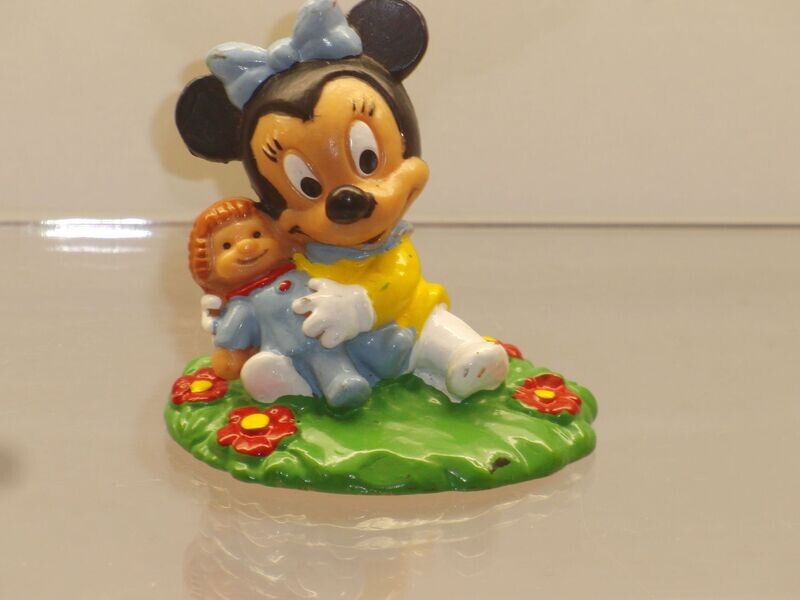 Disney Bully 80er Jahre: Disney  Baby's: Baby Minnie mit Puppe