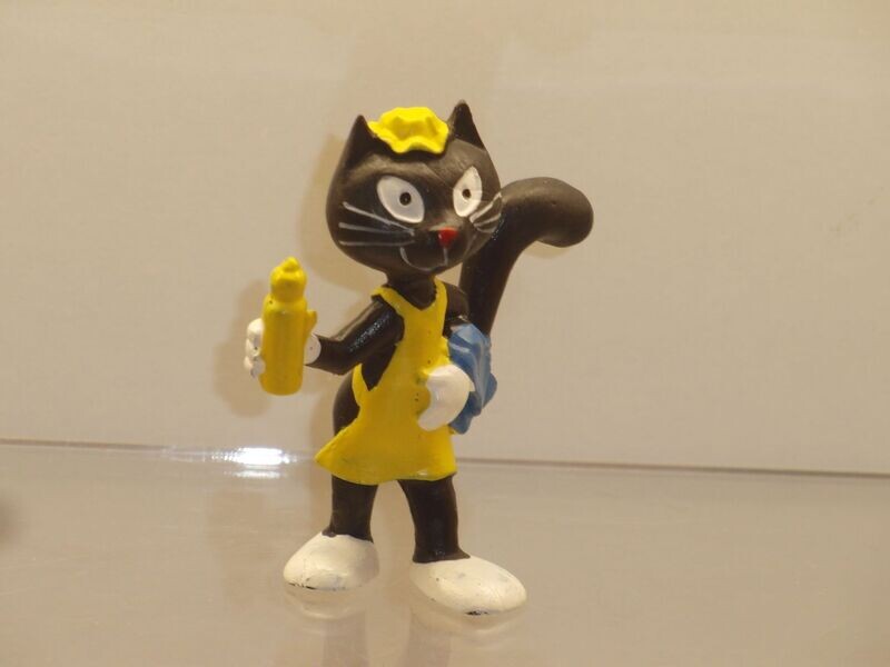 Haribo Katinchen: Schleich 80er Jahre: Katze mit Flasche Haribo Katinchen: Schleich 80er Jahre: Katze mit Flasche