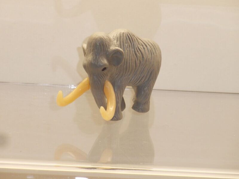 Schleich: Classics: Dinosaurier: 12609: Mammut grau Schleich: Classics: Dinosaurier: 12609: Mammut grau