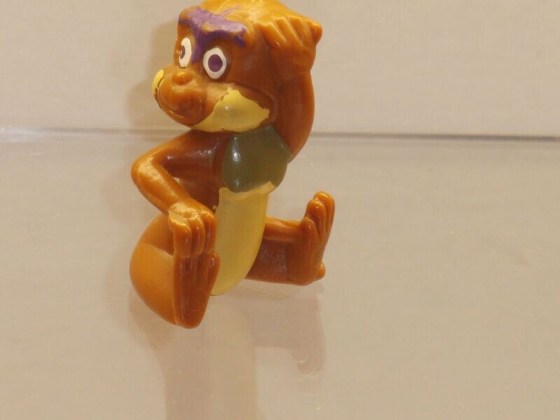 Tao Tao und seine Freunde 1984: Kiki sitzend dunkelbraunes Material Tao Tao und seine Freunde 1984: Kiki sitzend dunkelbraunes Material