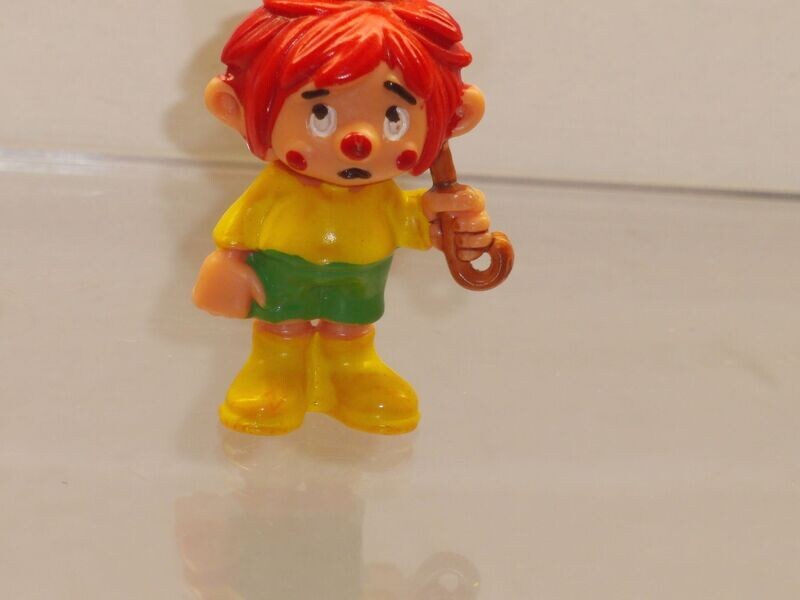 Der kleine Kobold Pumuckl: 1985: Regenkobold ohne Schirm, Pin abgebrochen Der kleine Kobold Pumuckl: 1985: Regenkobold ohne Schirm, Pin abgebrochen